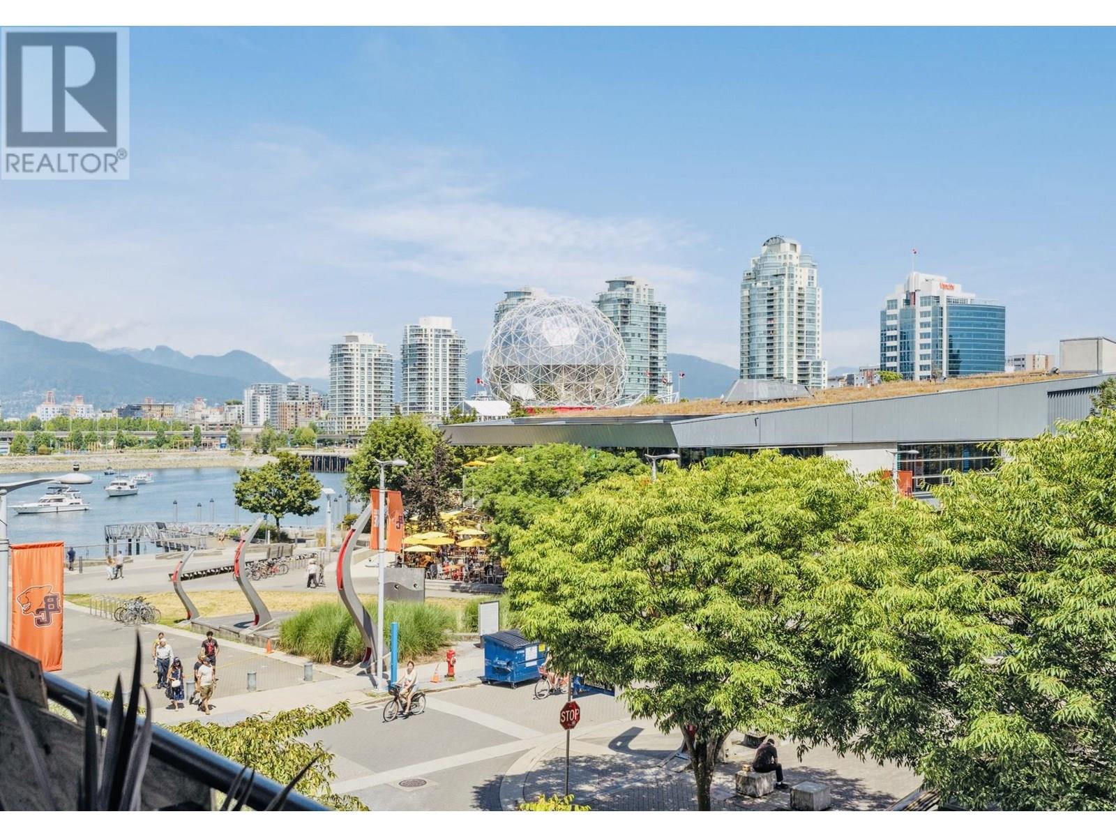 Photo 1 of 302 1625 Manitoba Street, Vancouver BC