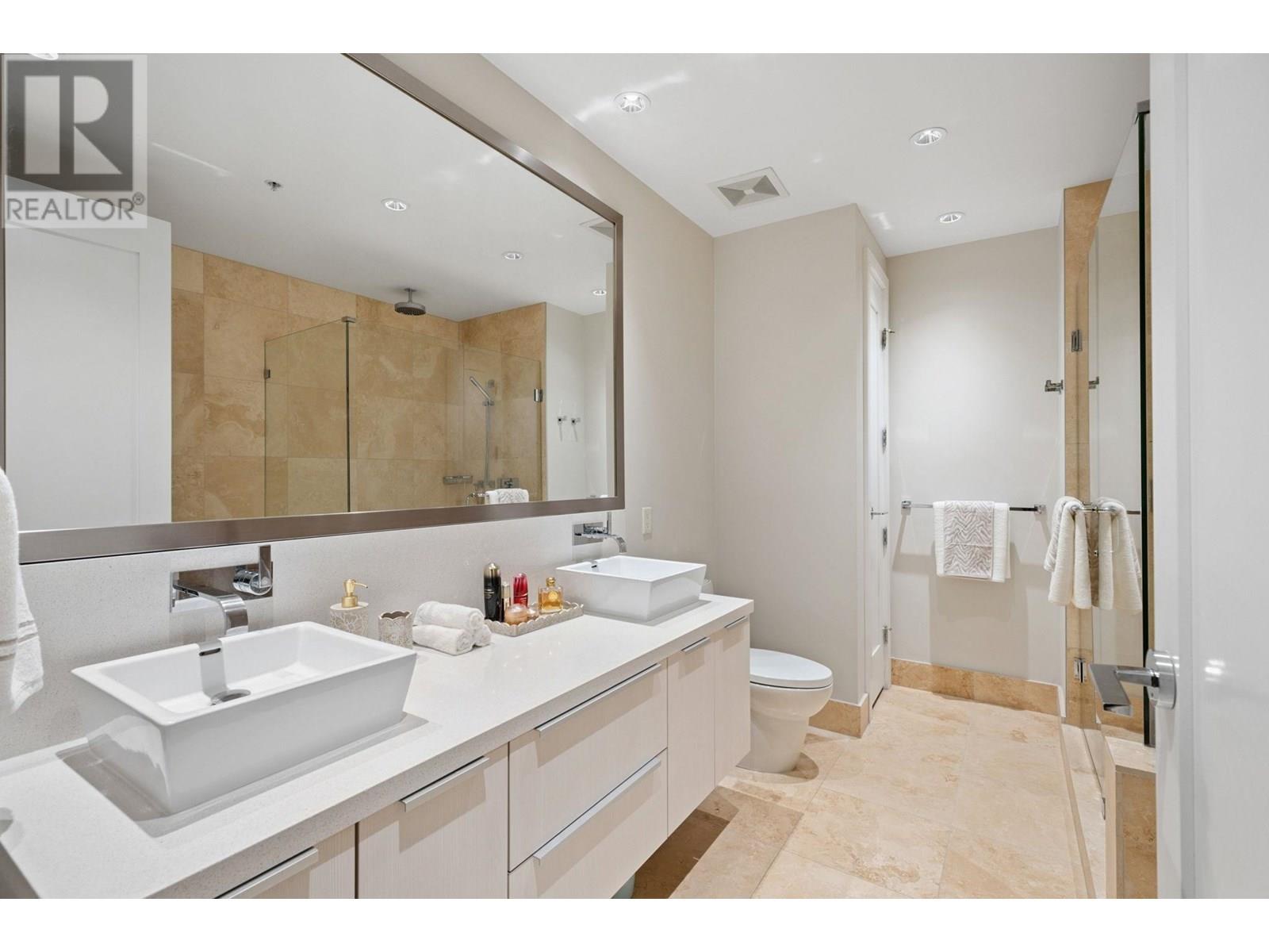 Photo 17 of 302 1625 Manitoba Street, Vancouver BC