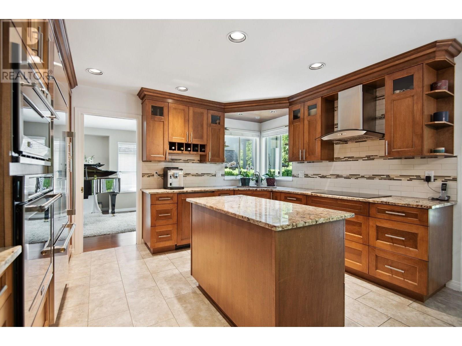 Photo 3 of 3253 Kerrstead Place, North Vancouver BC