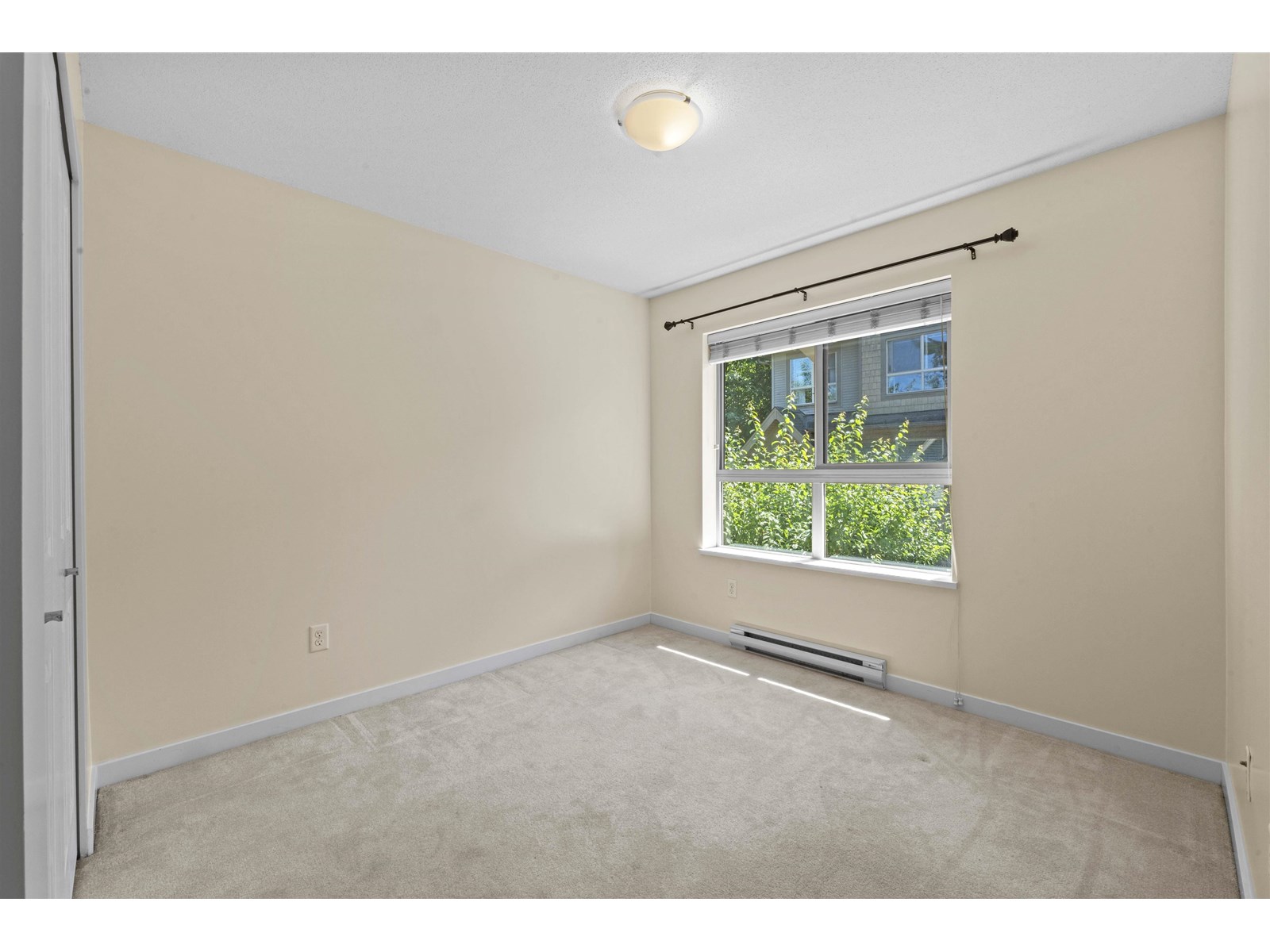 Photo 18 of 74 2738 158 Street, Surrey BC
