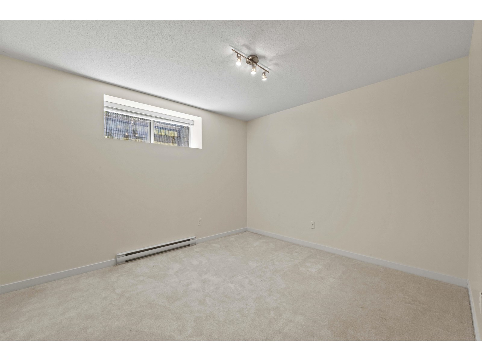 Photo 21 of 74 2738 158 Street, Surrey BC
