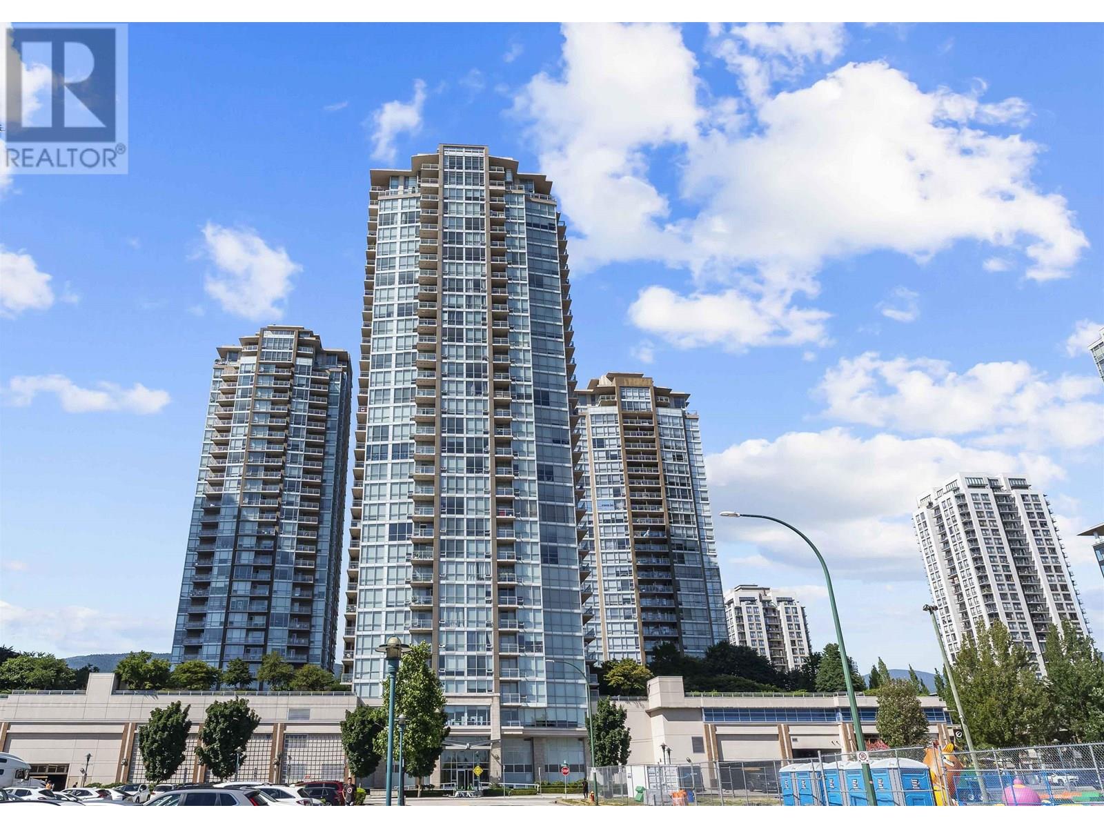 Photo 1 of 2506 2975 Atlantic Avenue, Coquitlam BC