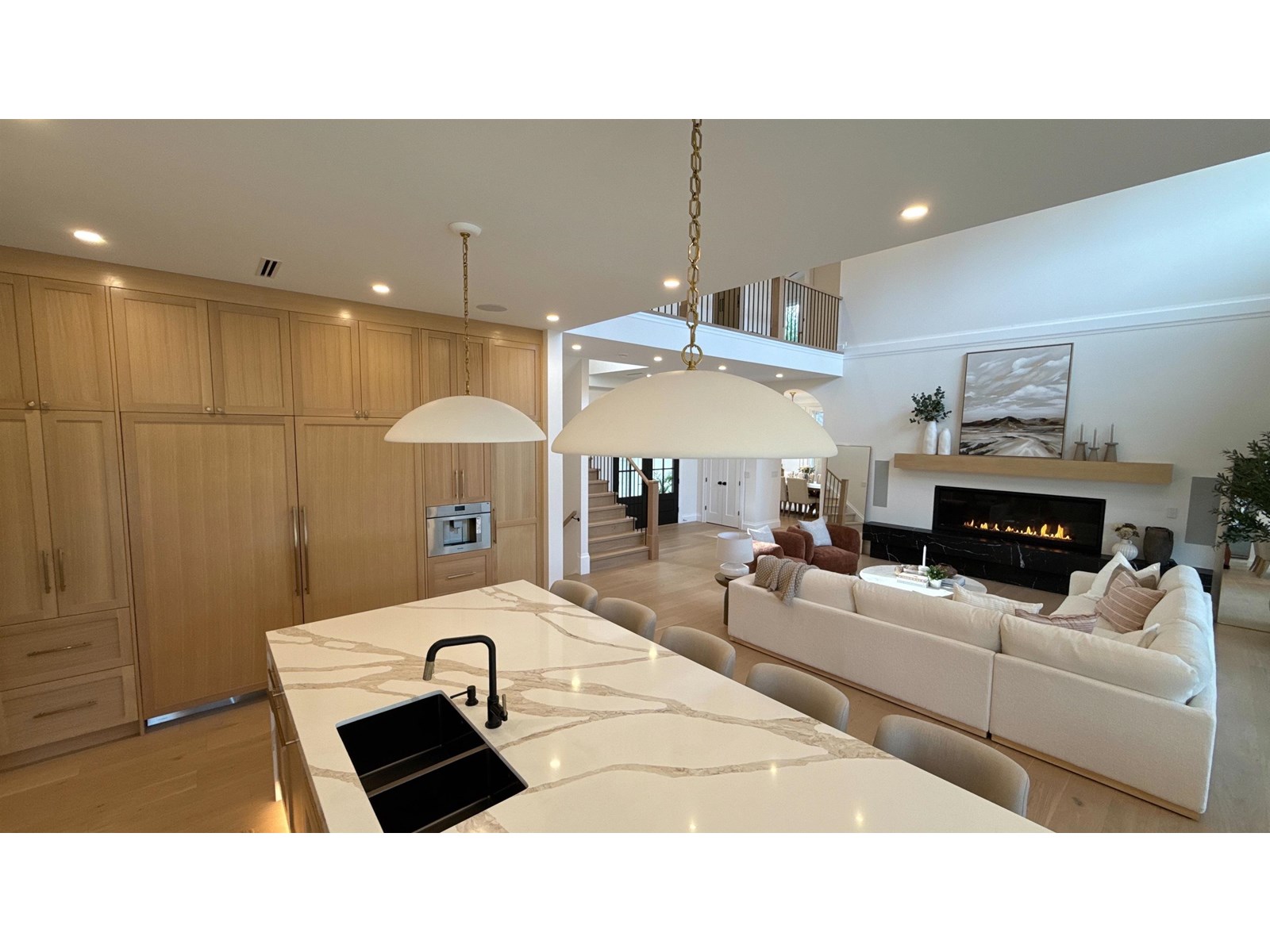 Photo 5 of 8888 Hadden Street, Langley BC