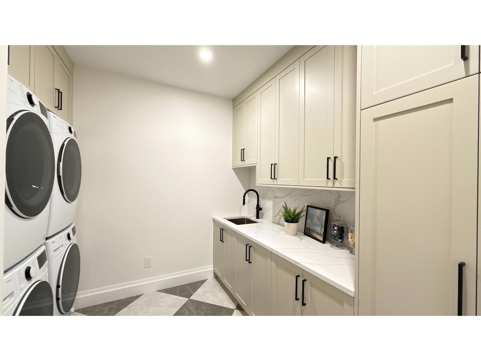 Photo 30 of 8888 Hadden Street, Langley BC
