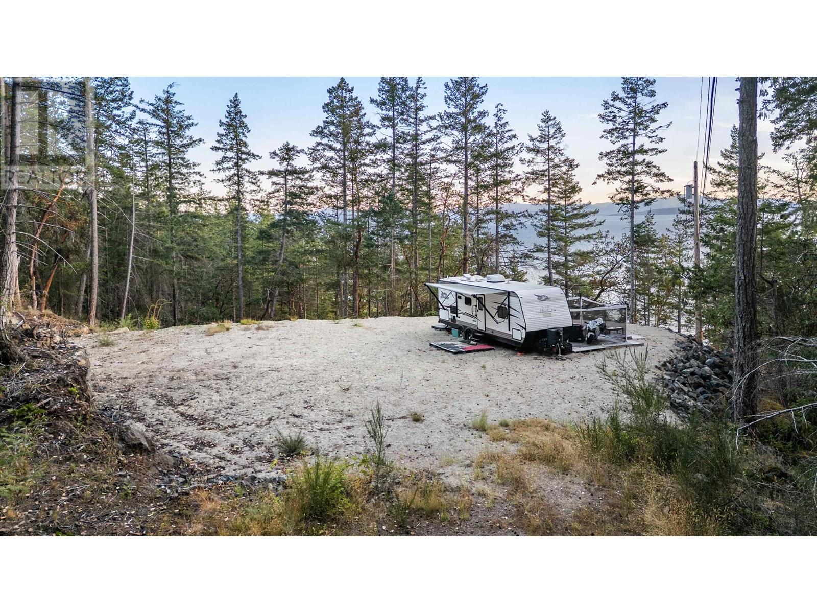 11113 SUNSHINE COAST HIGHWAY, Halfmoon Bay