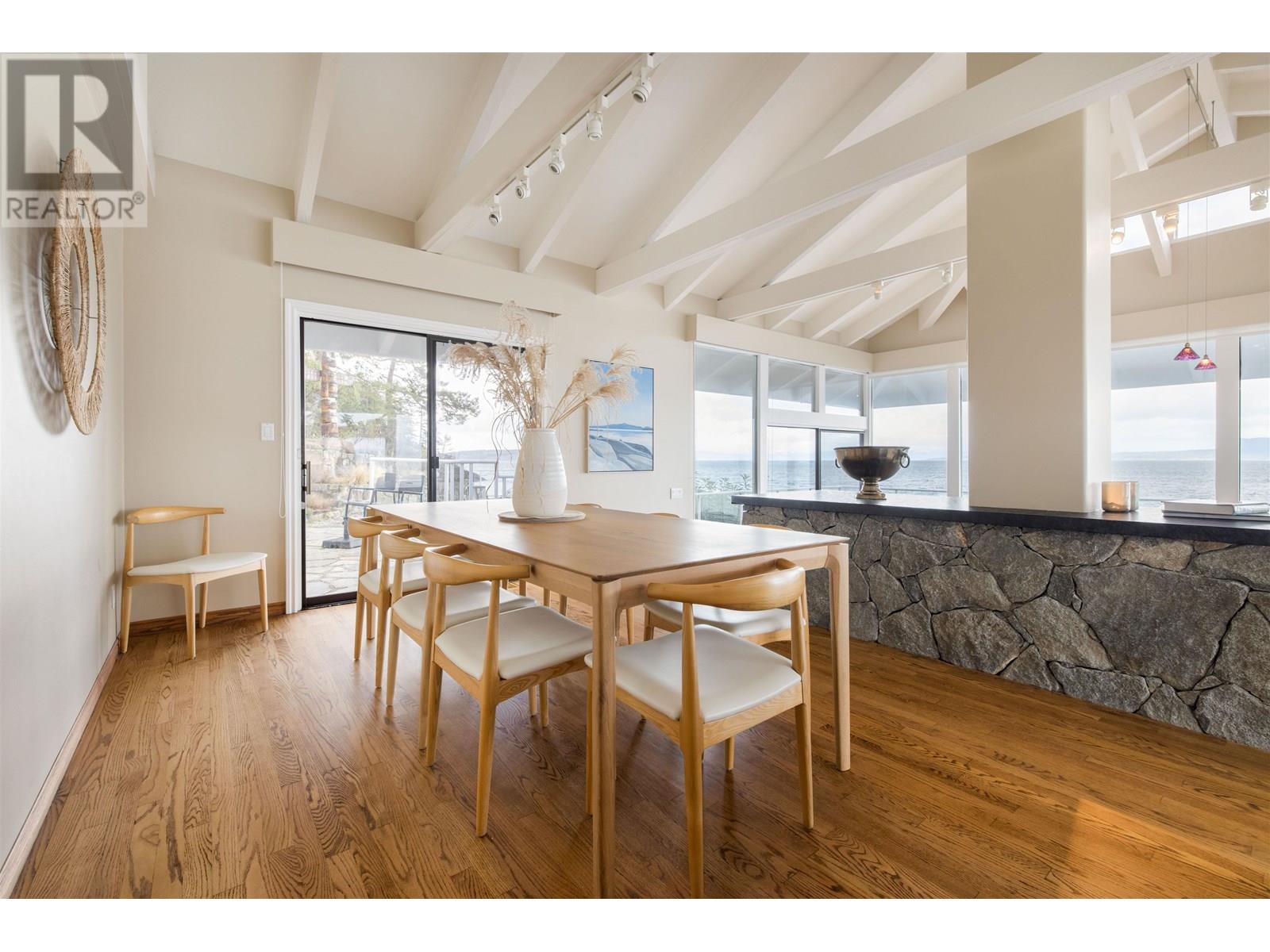 11113 SUNSHINE COAST HIGHWAY, Halfmoon Bay