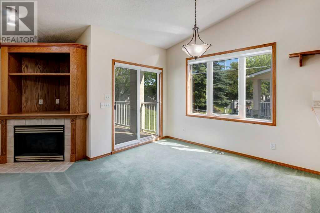 Photo 11 of 59 Edgeridge Terrace Nw, Calgary AB
