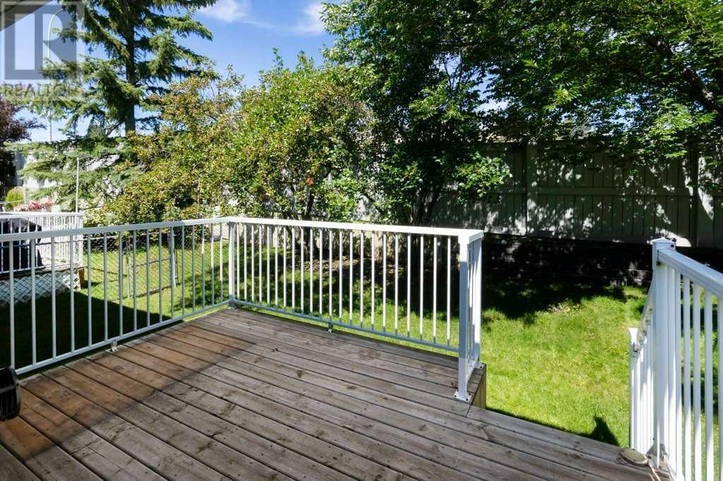 Photo 30 of 59 Edgeridge Terrace Nw, Calgary AB