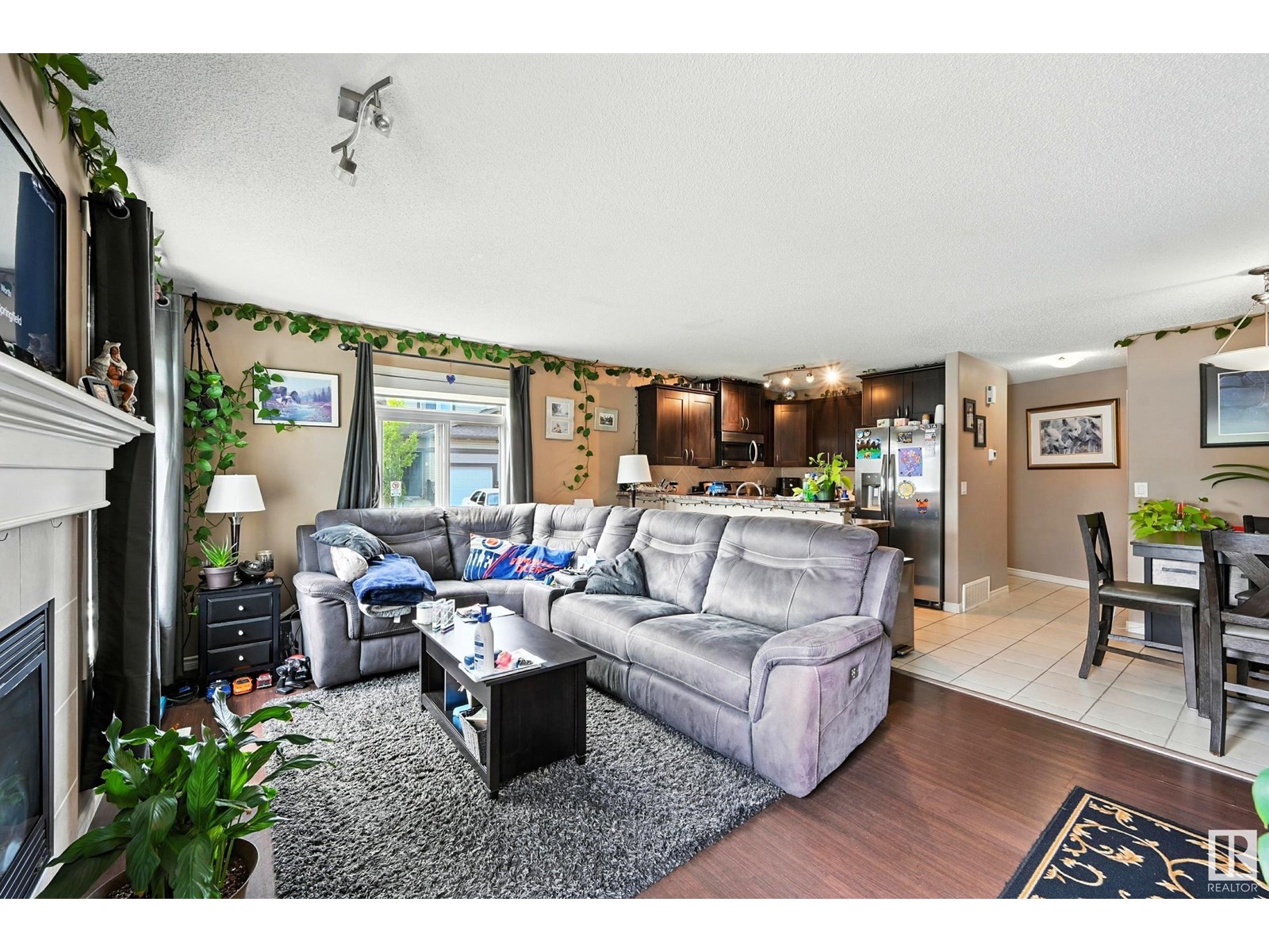 Photo 11 of 58 9511 102 Av, Morinville AB