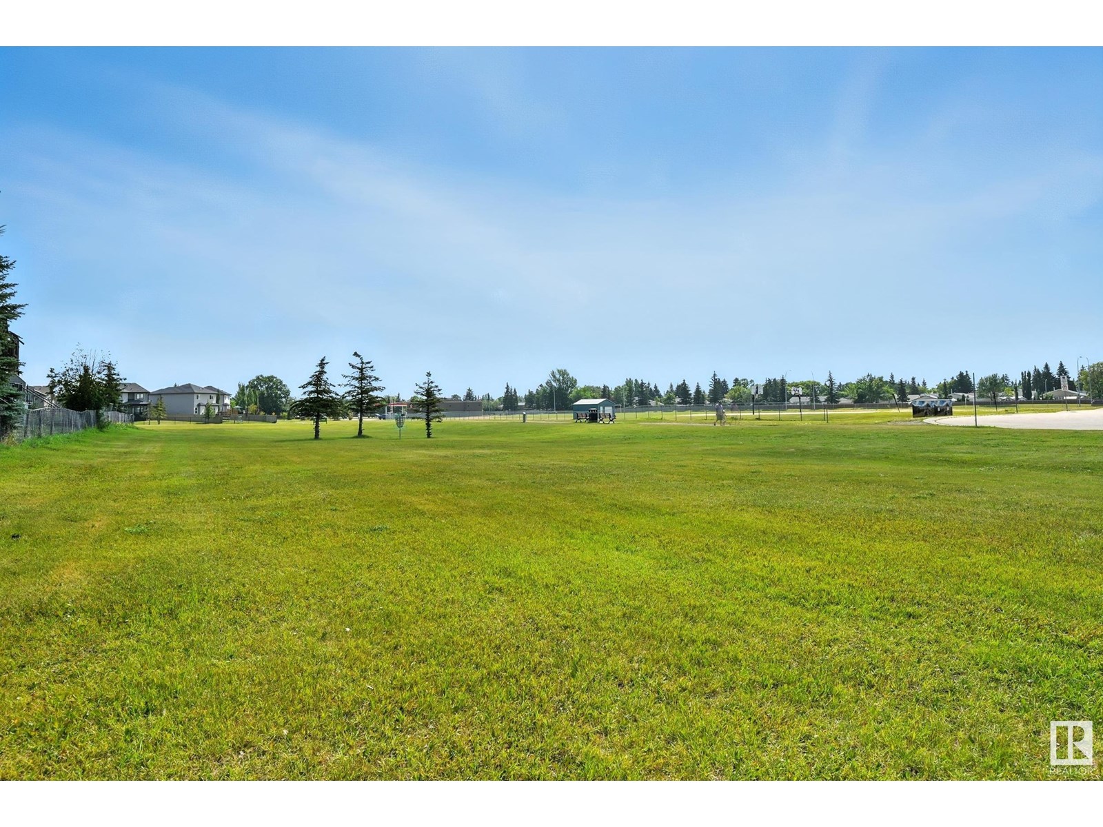 Photo 37 of 58 9511 102 Av, Morinville AB