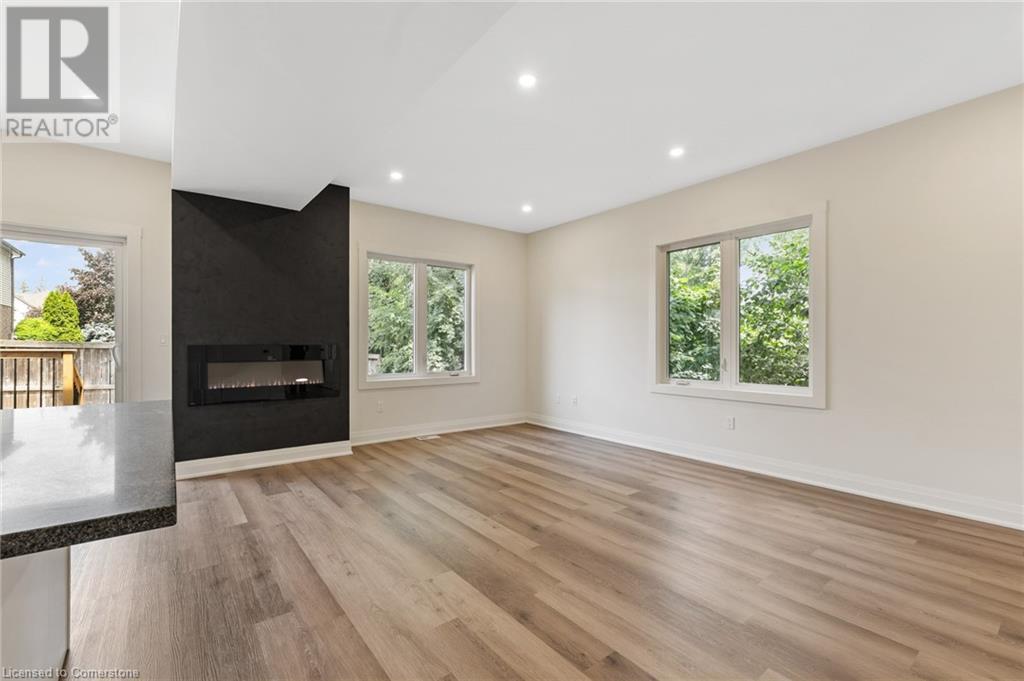 Photo 12 of 19 Violet Street, St Catharines ON