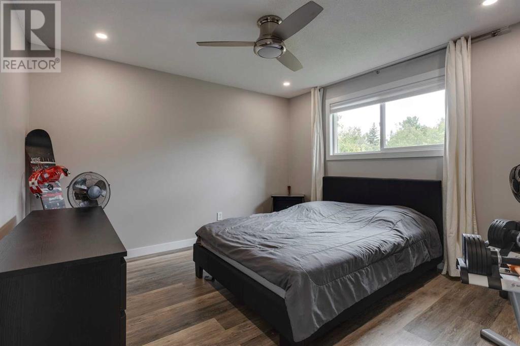 Single Family House Bi-level for Sale in  A Street SE Dover Calgary 
