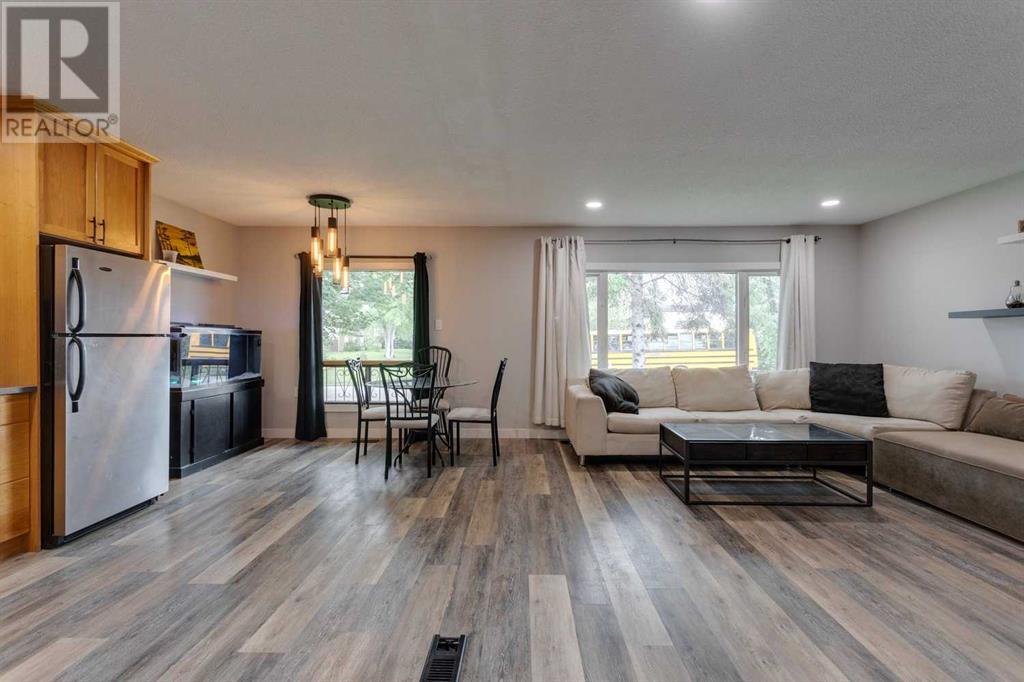 Single Family House Bi-level for Sale in  A Street SE Dover Calgary 
