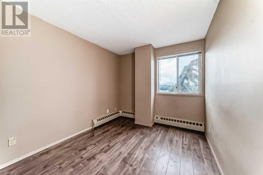 Single Family House for Sale in   University Drive NW University Heights Calgary 