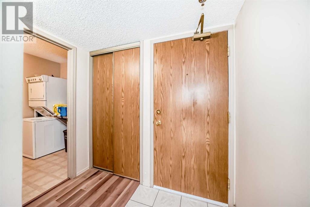 Single Family House for Sale in   University Drive NW University Heights Calgary 