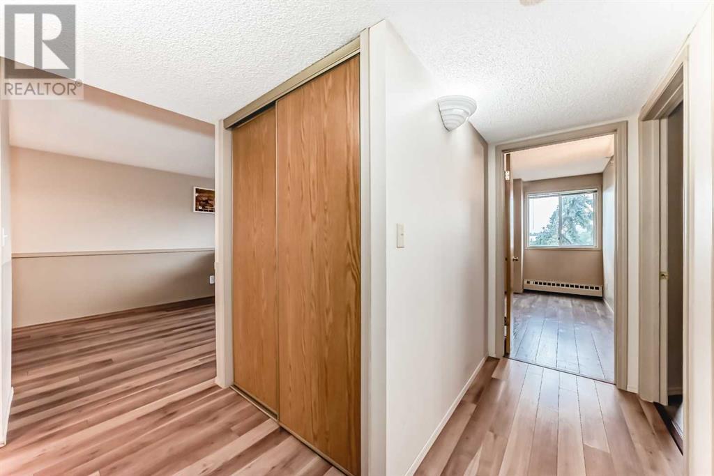Single Family House for Sale in   University Drive NW University Heights Calgary 
