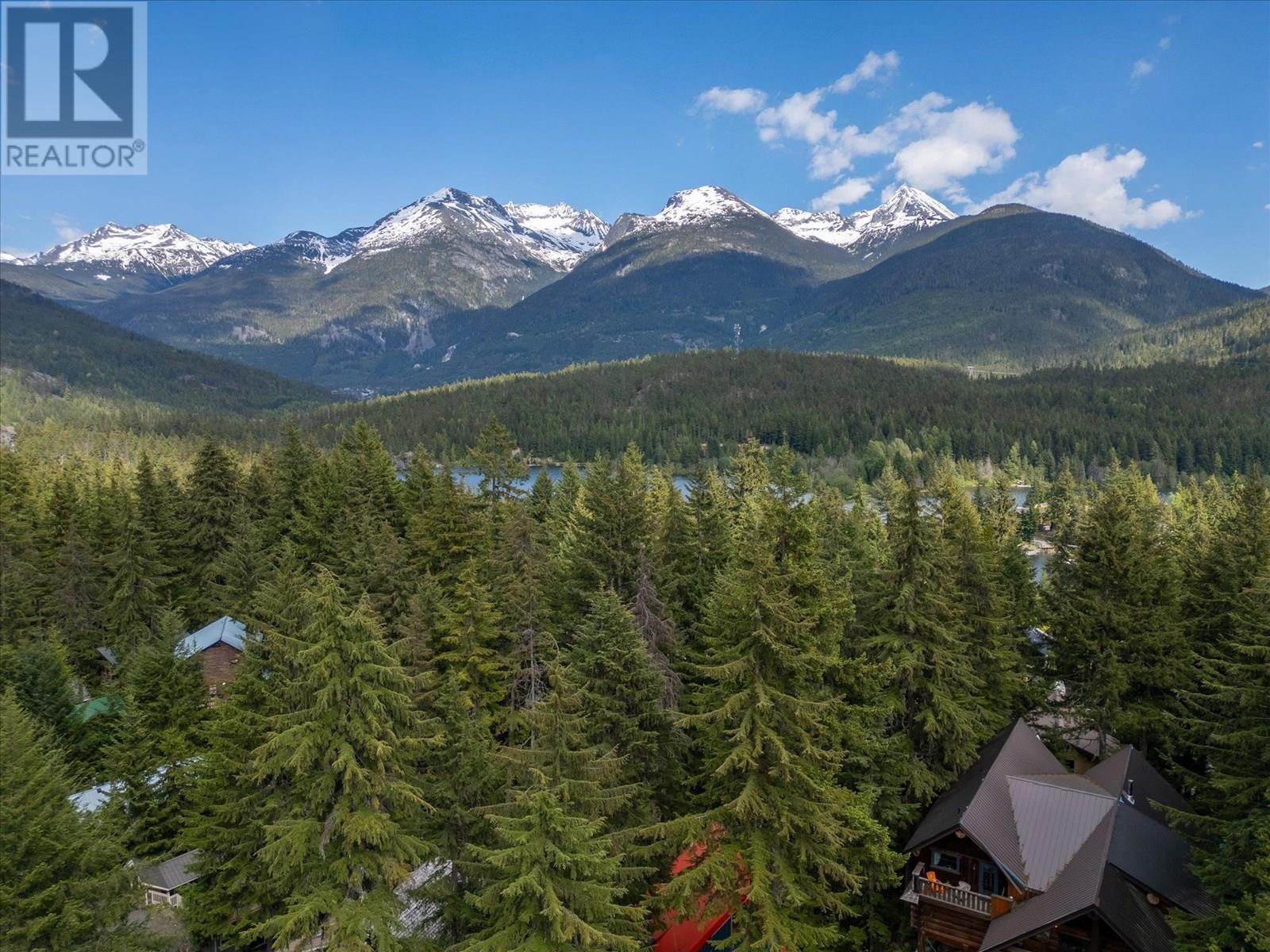 9389 EMERALD DRIVE, Whistler