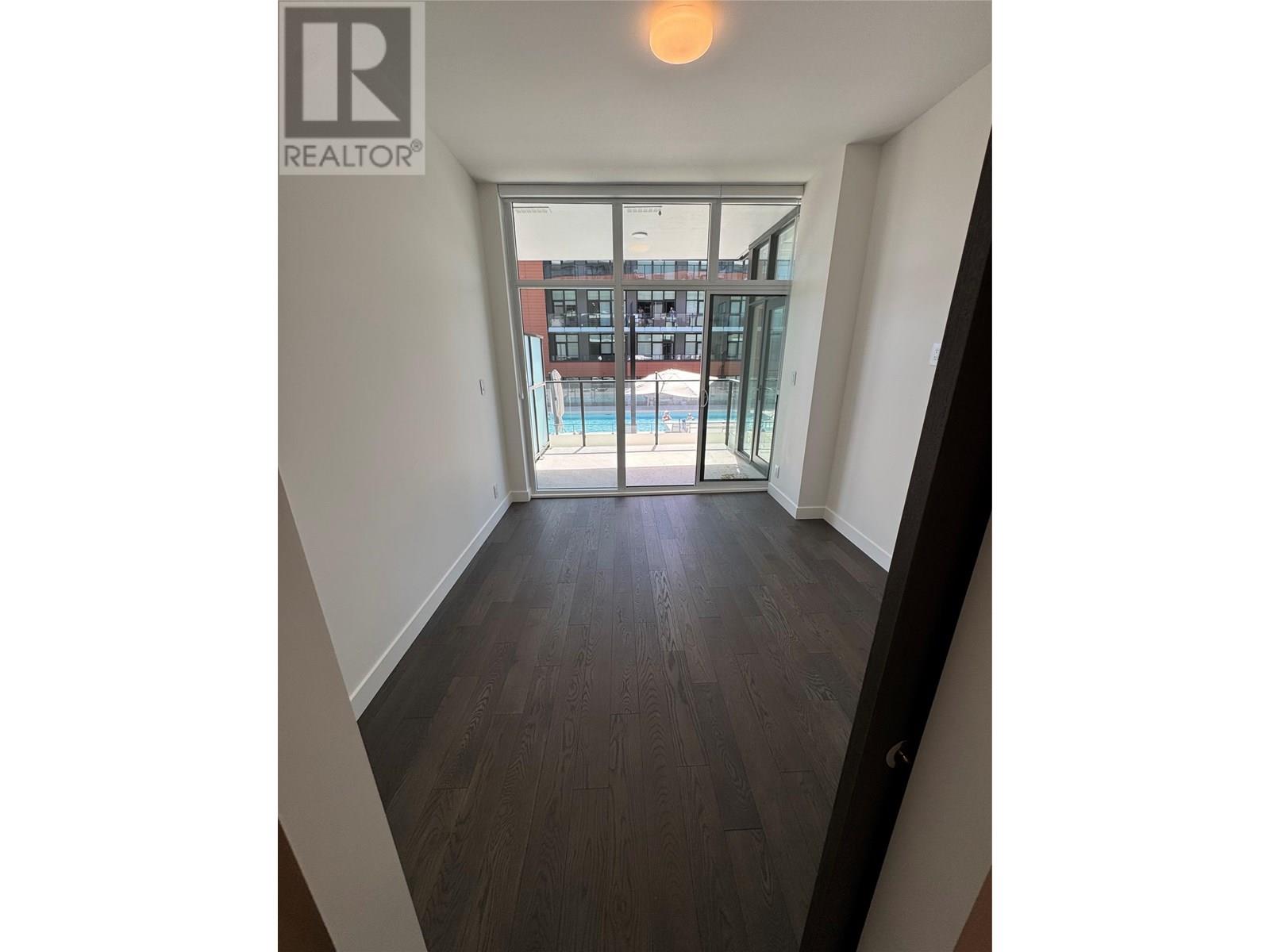 314 3389 Lakeshore Road, Kelowna