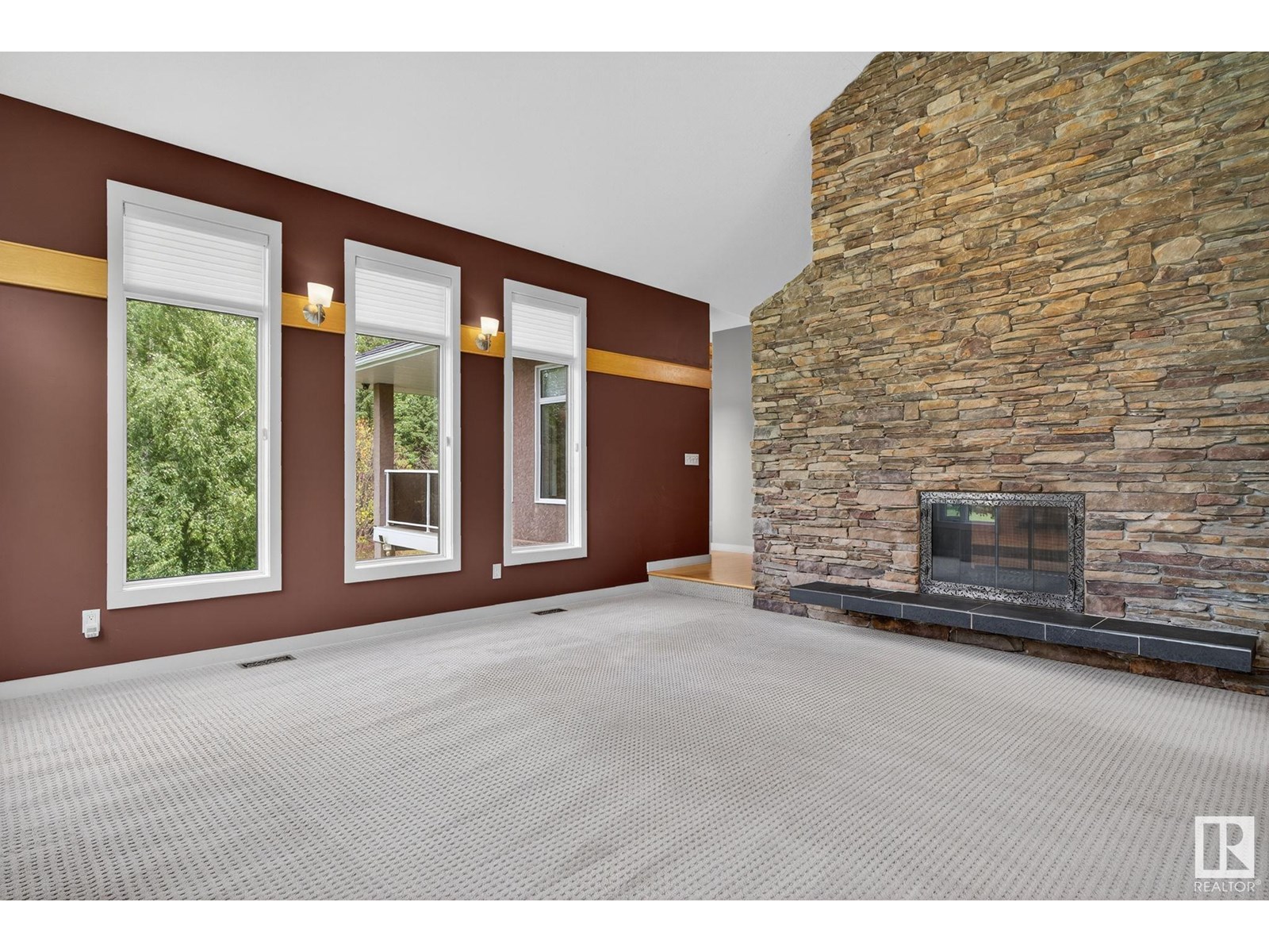 Photo 18 of 15860 41 Av Sw, Edmonton AB