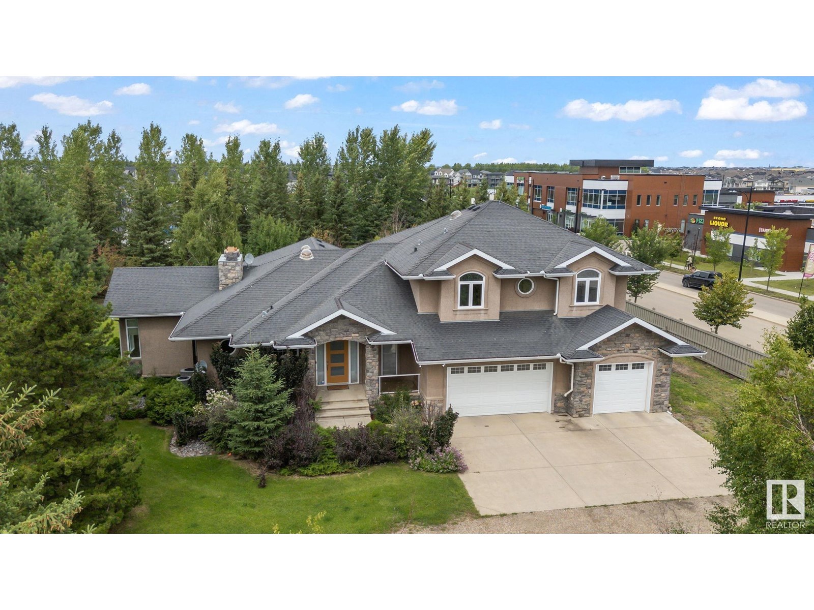 Photo 4 of 15860 41 Av Sw, Edmonton AB