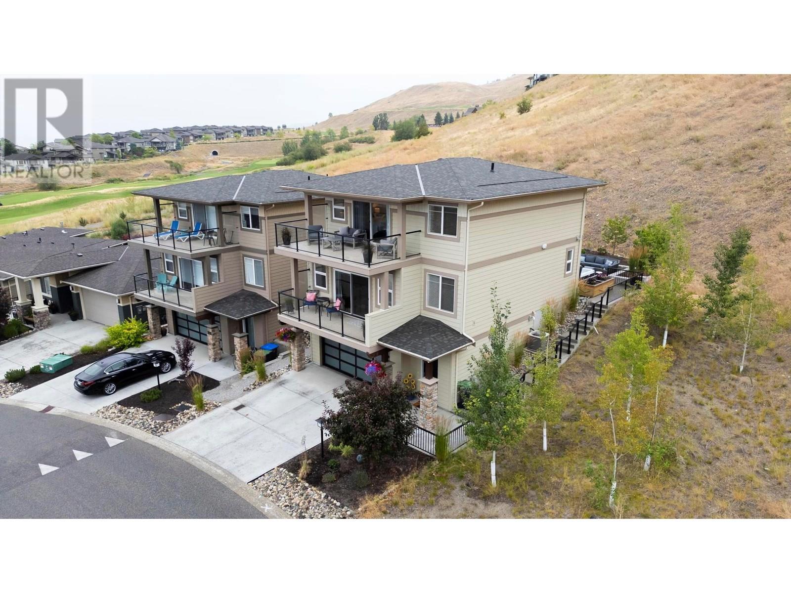 Photo 5 of 1524 Tower Ranch Drive, Kelowna BC