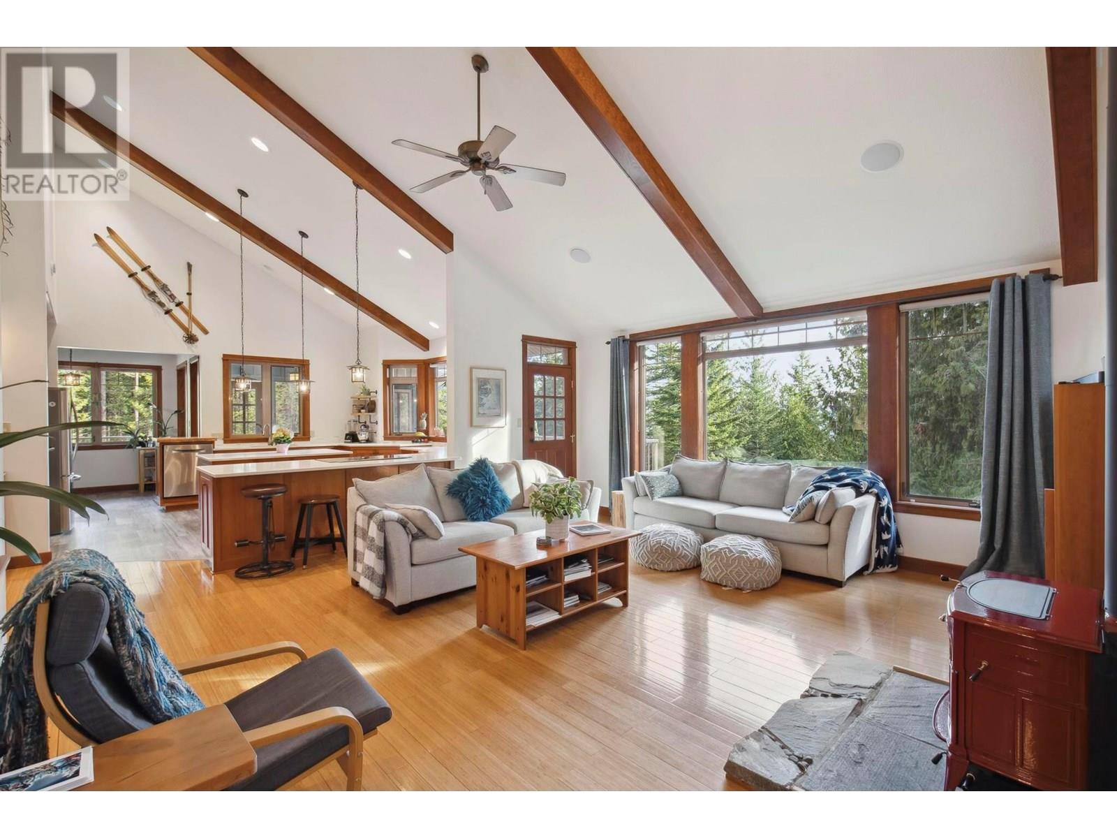  8028 Jackpine Road, Vernon