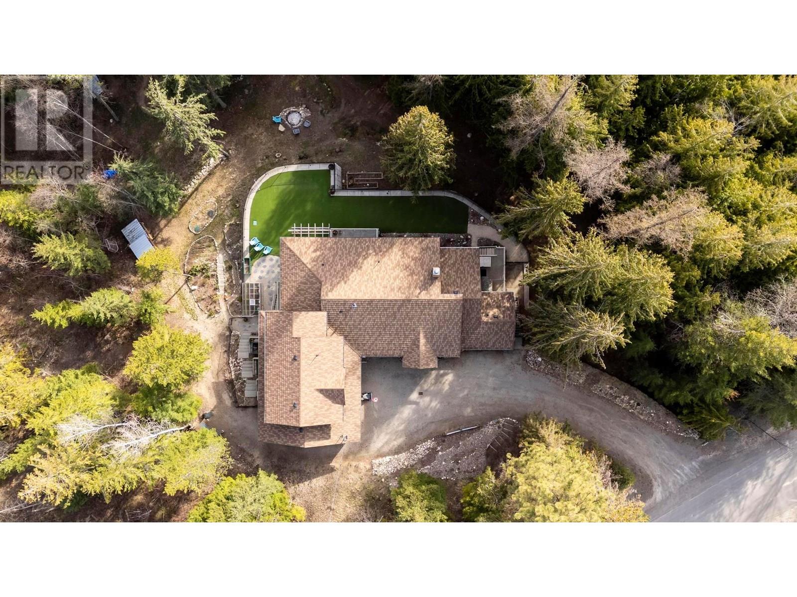  8028 Jackpine Road, Vernon