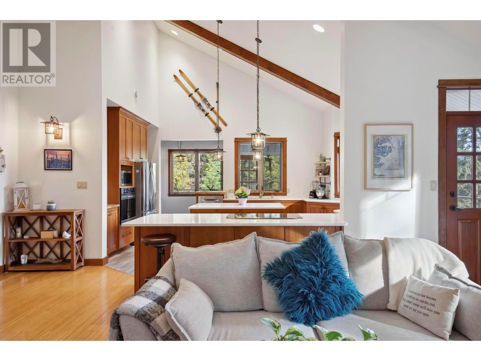  8028 Jackpine Road, Vernon