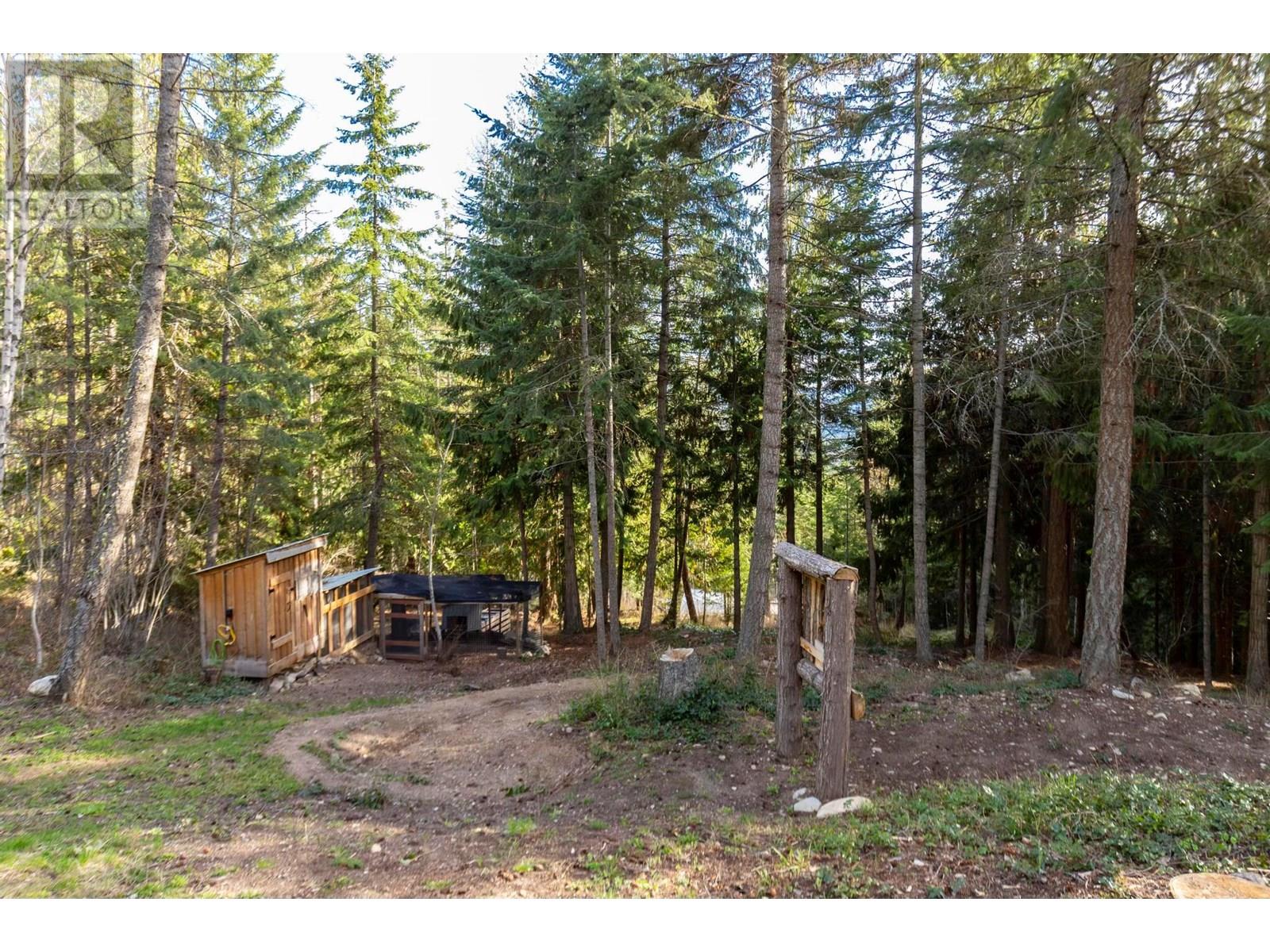  8028 Jackpine Road, Vernon
