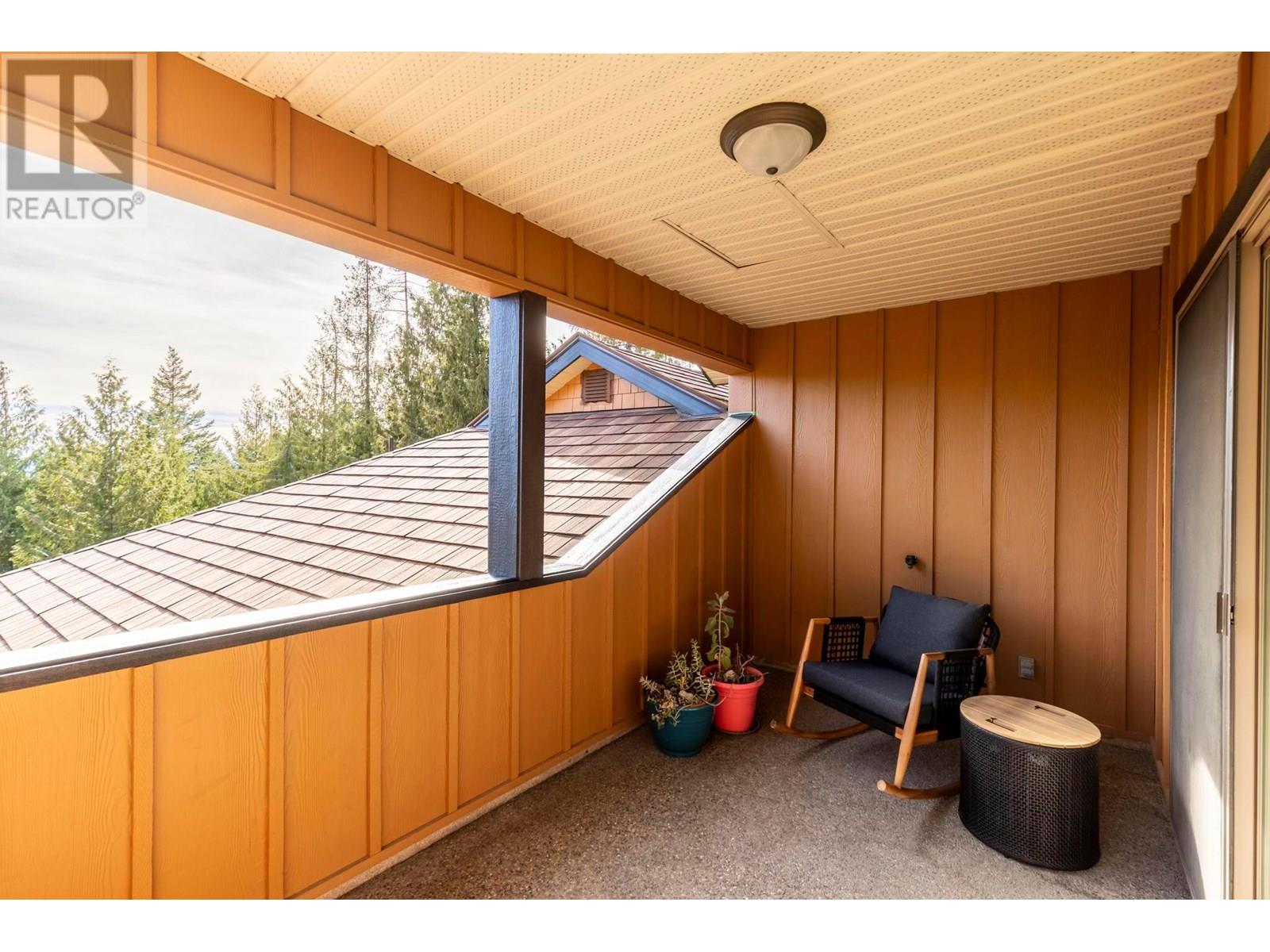  8028 Jackpine Road, Vernon