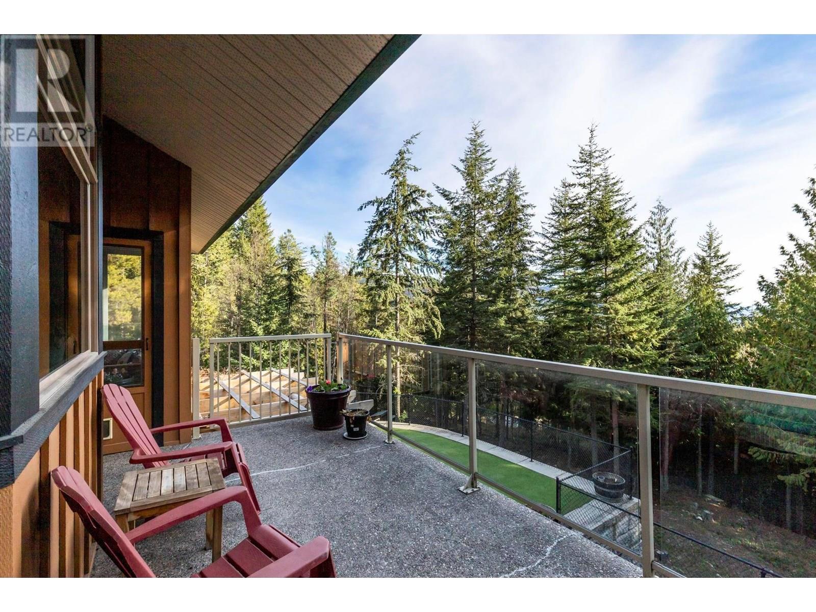  8028 Jackpine Road, Vernon