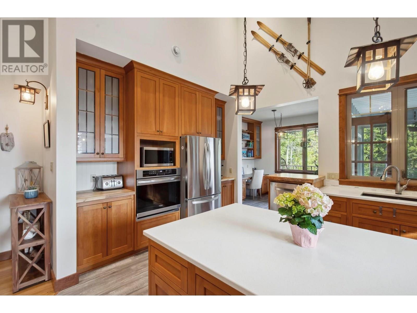  8028 Jackpine Road, Vernon