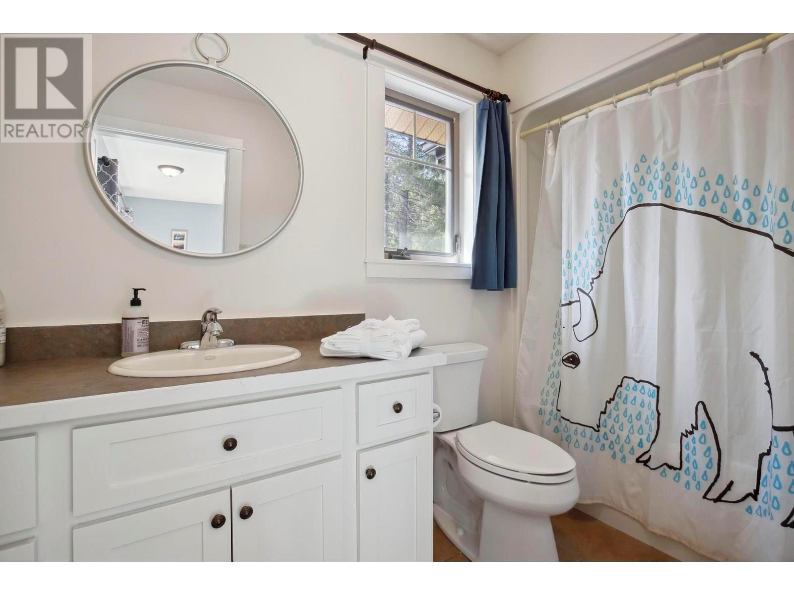  8028 Jackpine Road, Vernon
