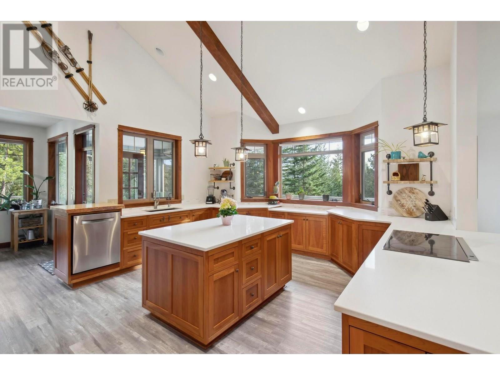  8028 Jackpine Road, Vernon