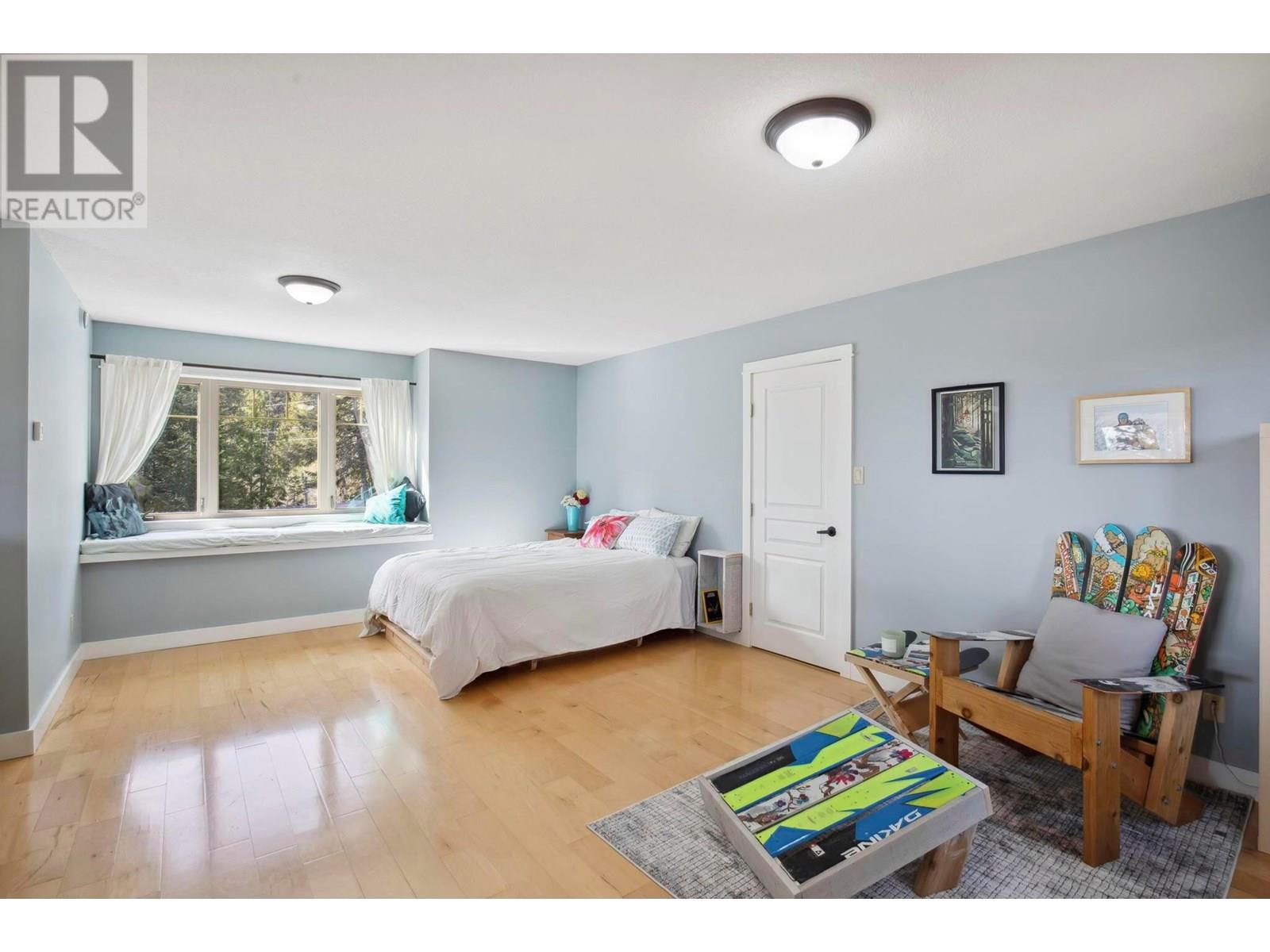  8028 Jackpine Road, Vernon