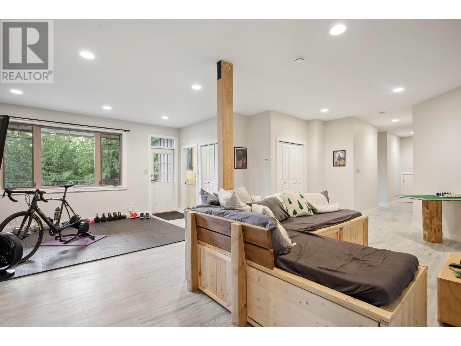  8028 Jackpine Road, Vernon