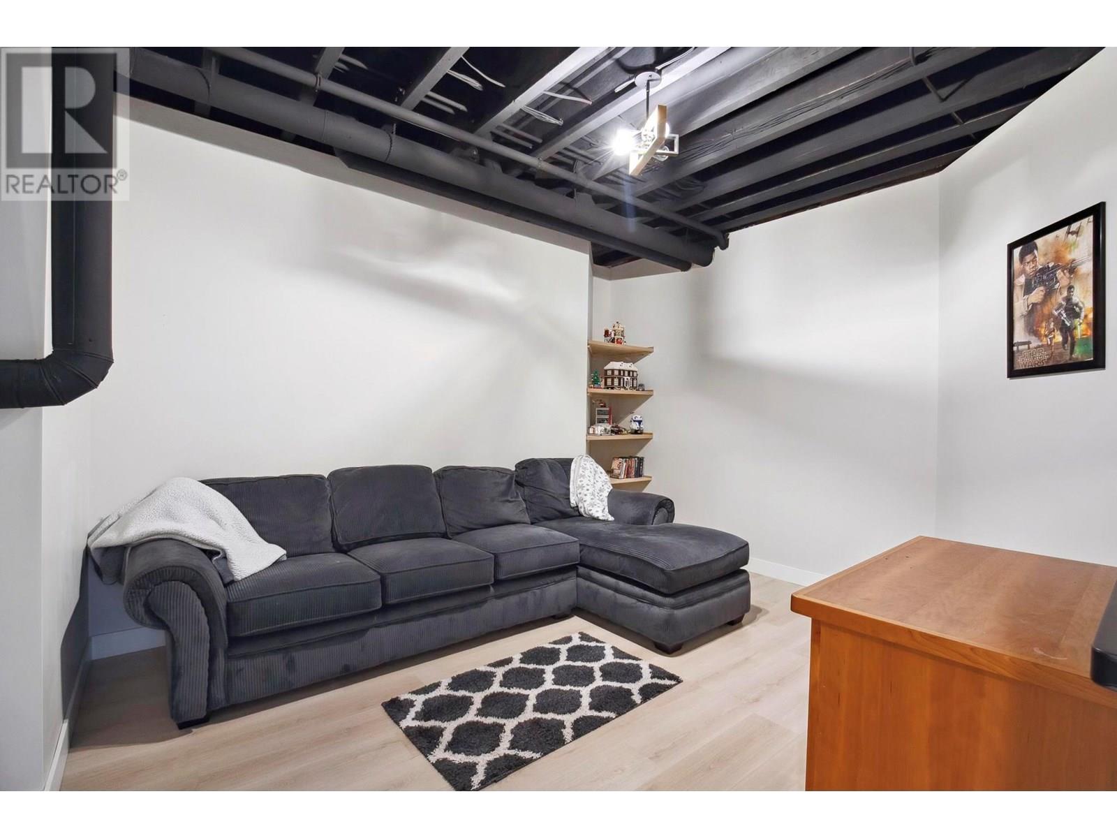  8028 Jackpine Road, Vernon