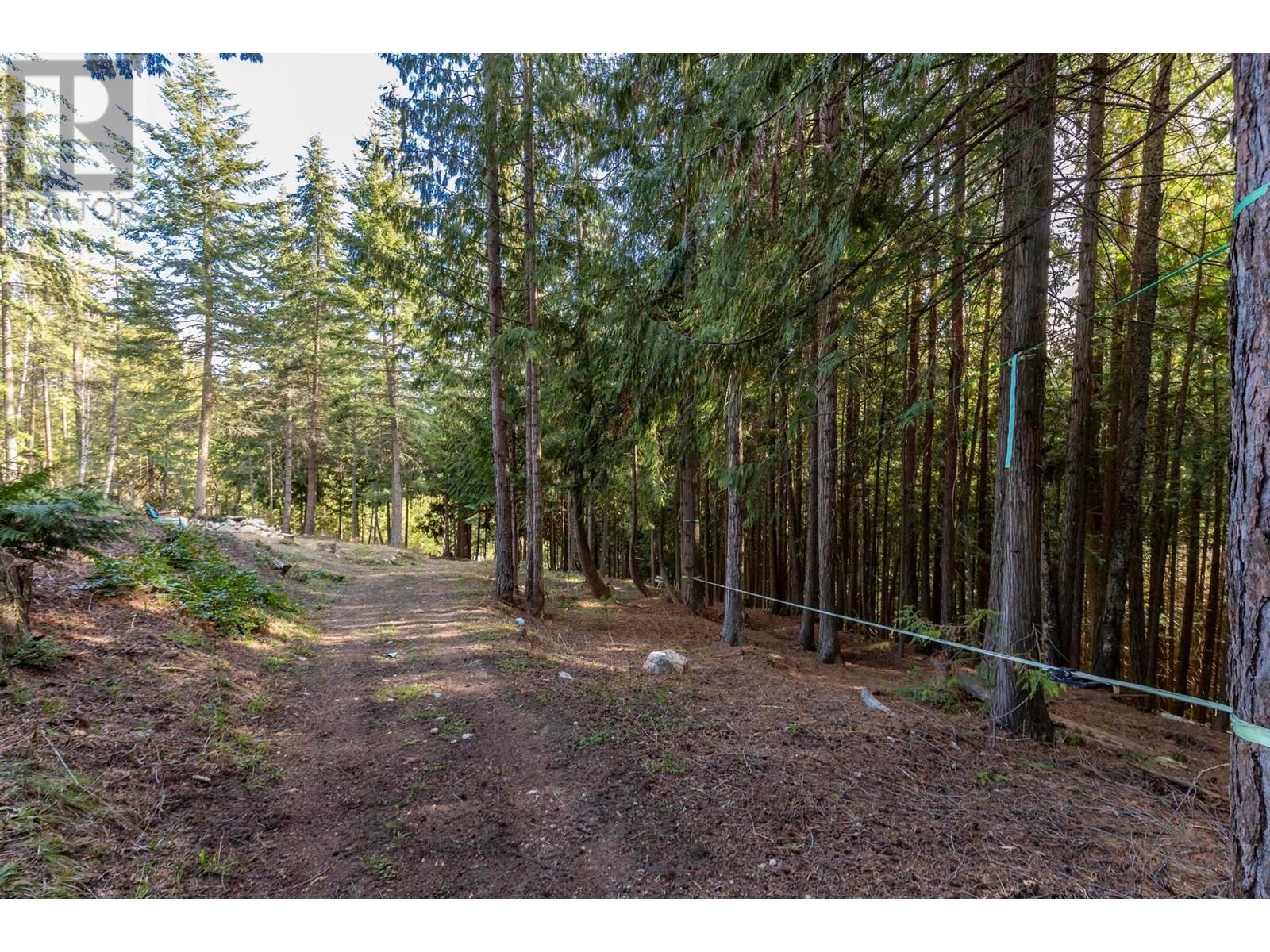  8028 Jackpine Road, Vernon