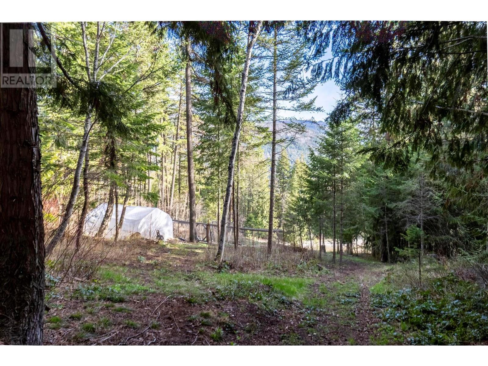  8028 Jackpine Road, Vernon