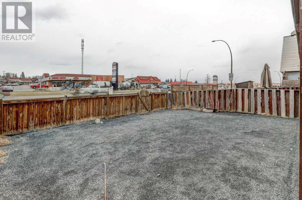 Single Family House for Sale in    Street NE Thorncliffe Calgary 