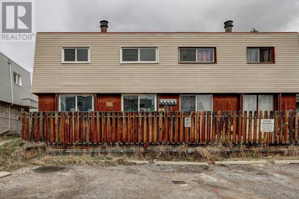 Single Family House for Sale in    Street NE Thorncliffe Calgary 