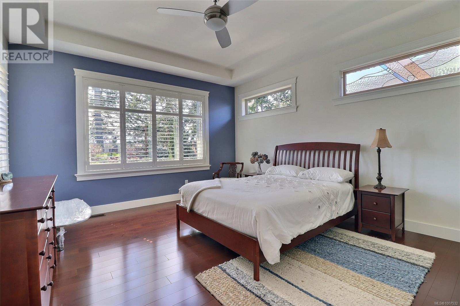 Photo 10 of 473 Ridgefield Dr, Parksville BC