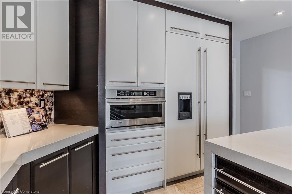 Photo 34 of 1400 Tamworth Court, Burlington ON
