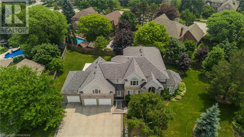 Photo 28 of 1400 Tamworth Court, Burlington ON