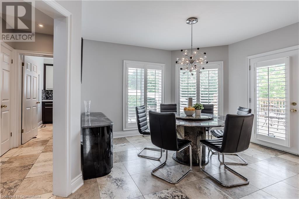Photo 36 of 1400 Tamworth Court, Burlington ON
