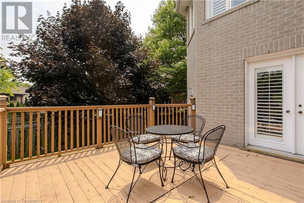 Photo 14 of 1400 Tamworth Court, Burlington ON