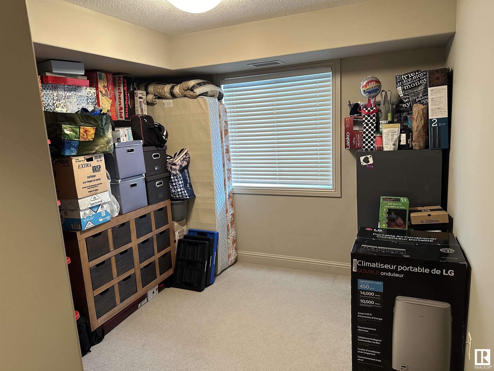 Photo 10 of 419 13005 140 Av Nw Nw, Edmonton AB