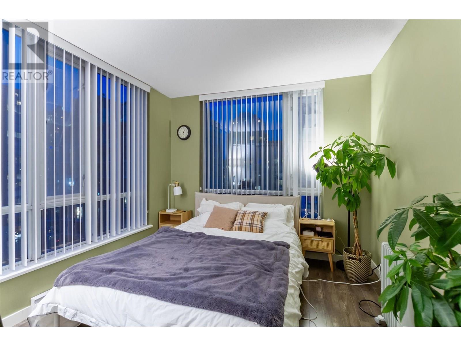 Photo 9 of 1606 1082 Seymour Street, Vancouver BC