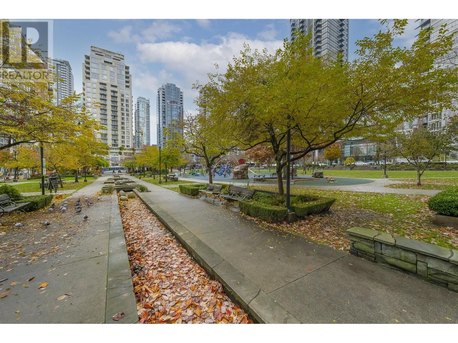 Photo 2 of 1606 1082 Seymour Street, Vancouver BC