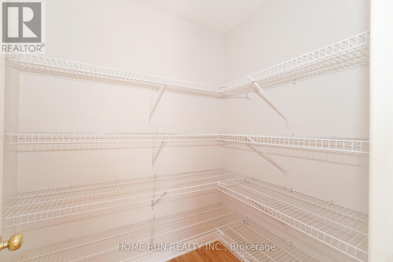 Photo 14 of 15 Evanshen Crescent, Ottawa ON
